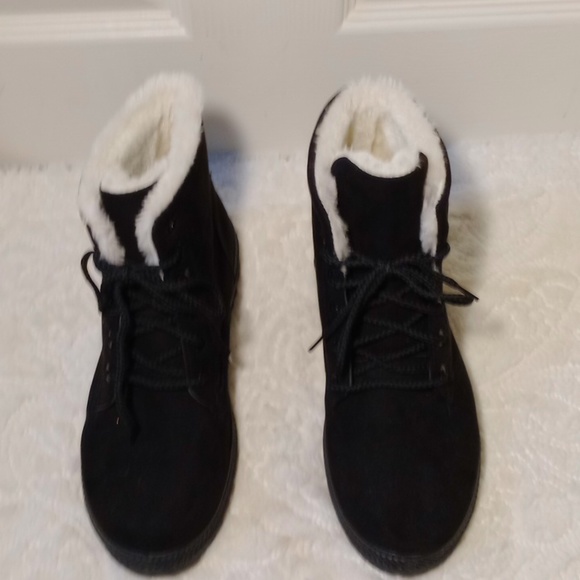 SQL BLACK FAUX SUEDE ANKLE BOOTS SIZE 41/8 - Picture 5 of 12